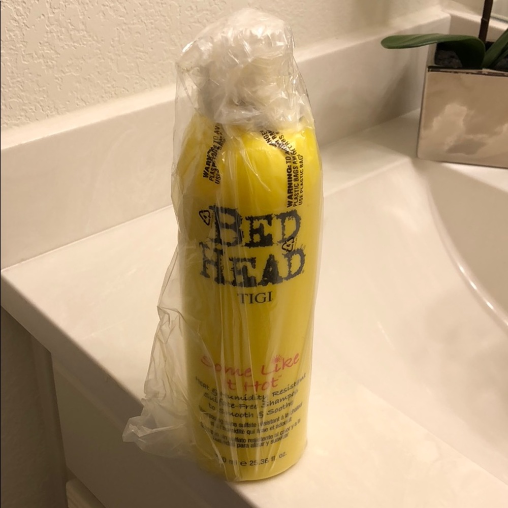 Brand new never used Tigi Some Like It Hot Shampoo